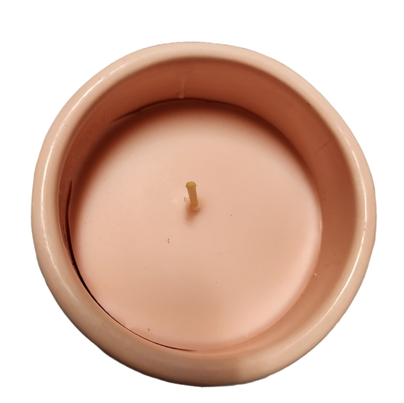 Rae Dunn Ice Cream Candle - Picture 3 of 4